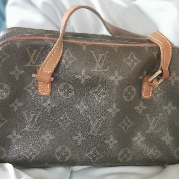 Louis Vuitton Handbags - Louis Vuitton cite mm